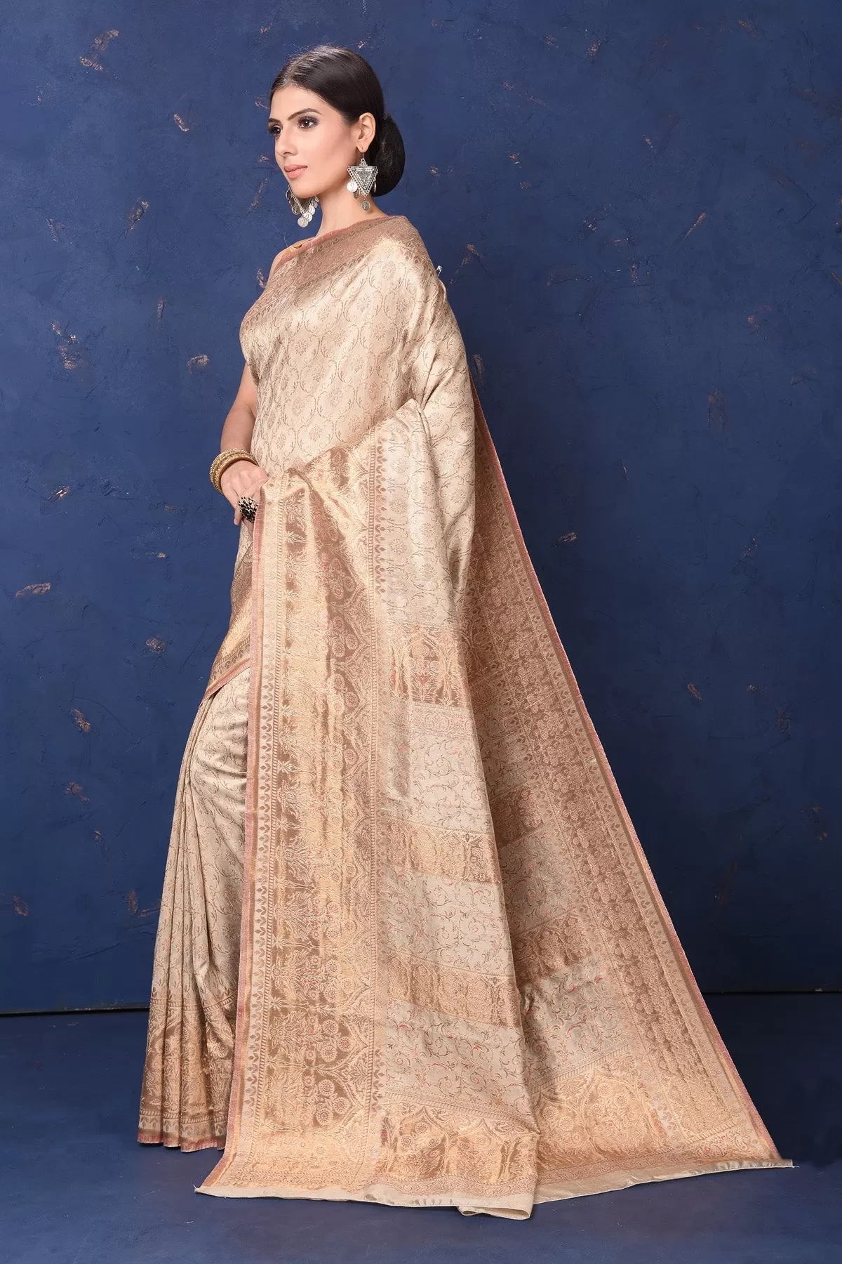 90L947-RO Cream Handspun Silk Saree