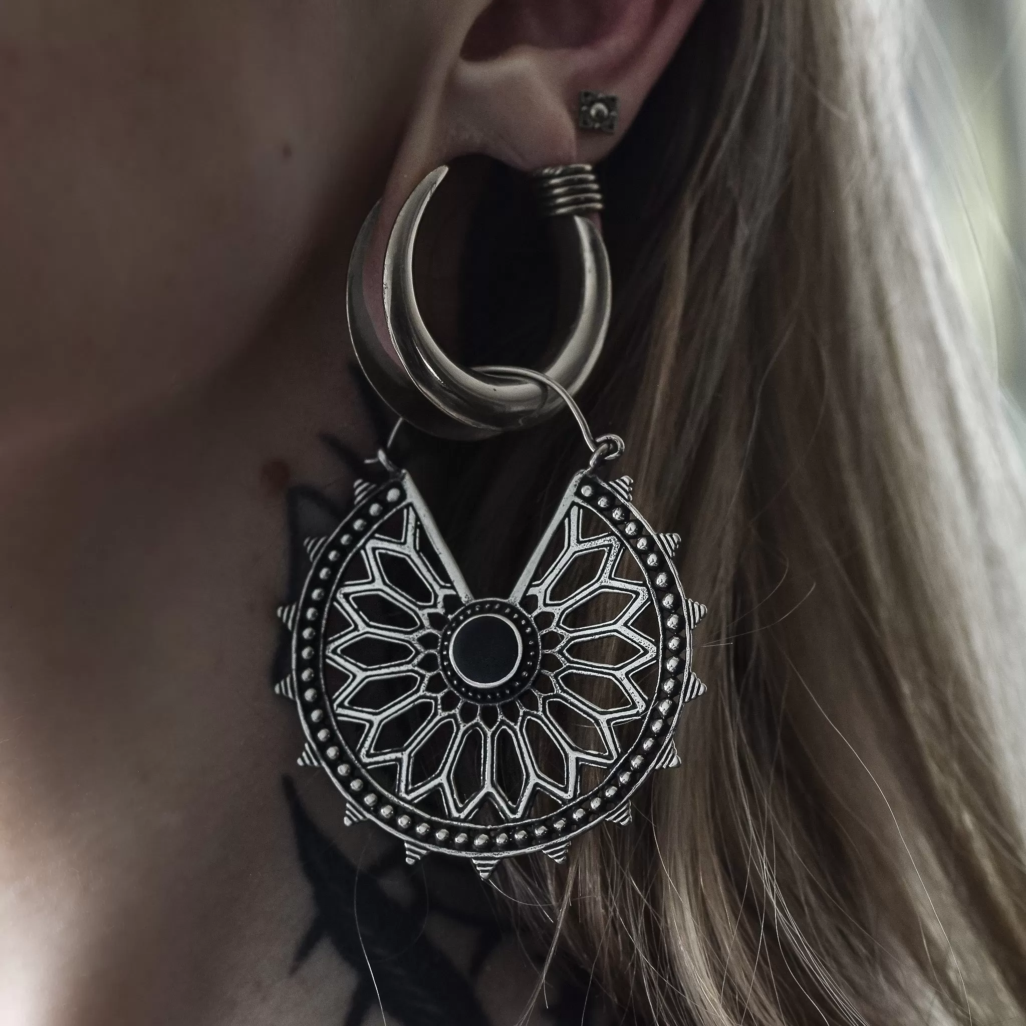 Black Shell Mandala Hoops - Silver