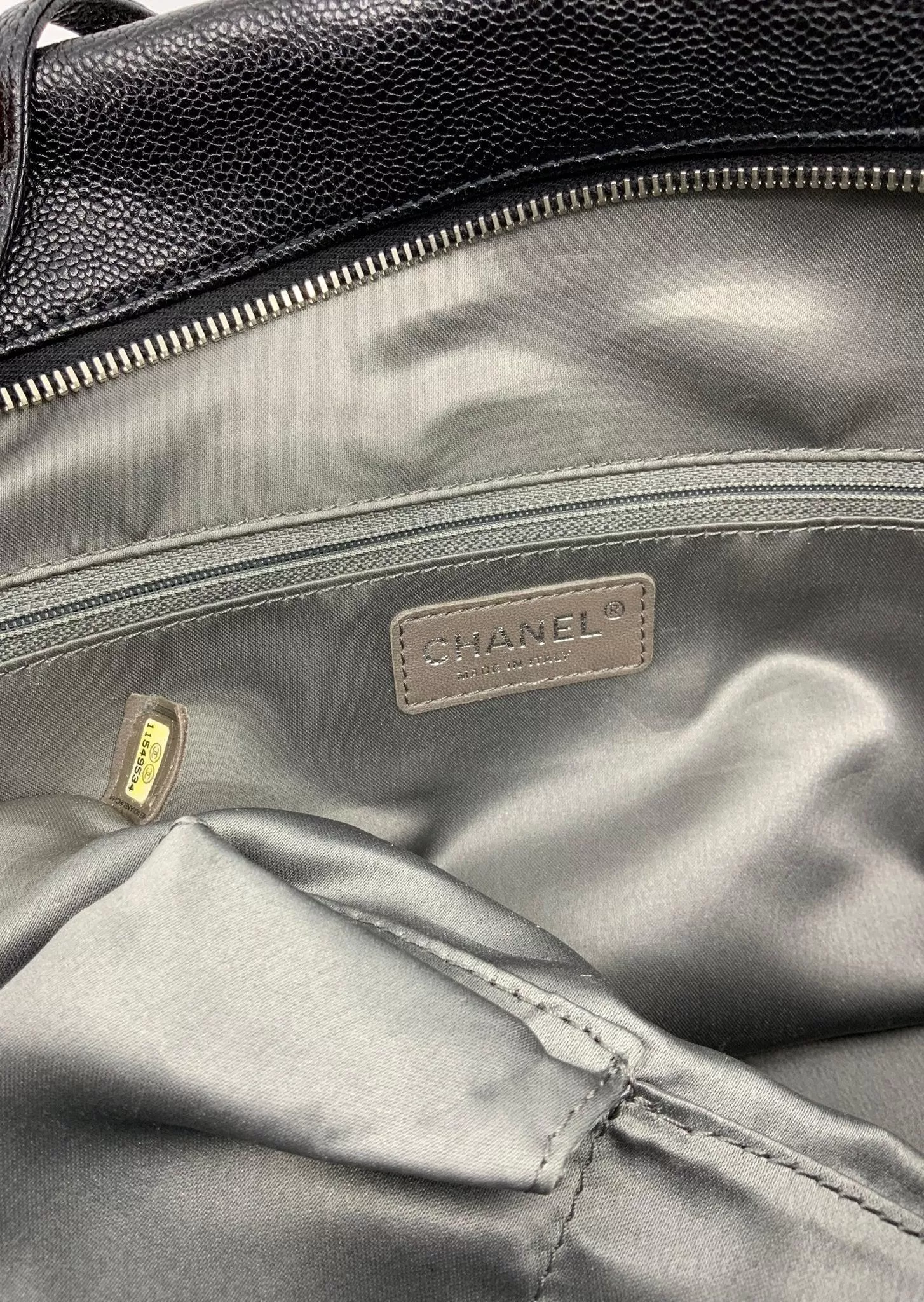 CHANEL Caviar Pocket In the City Shoulder Bag