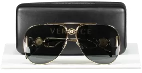 Gianni Versace Metallic Gold Medusa Logo Ve 2255 Sunglasses in case