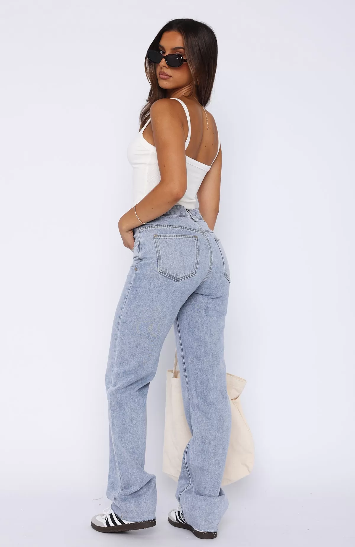 Jordyn High Waisted Straight Leg Jeans Light Blue Wash