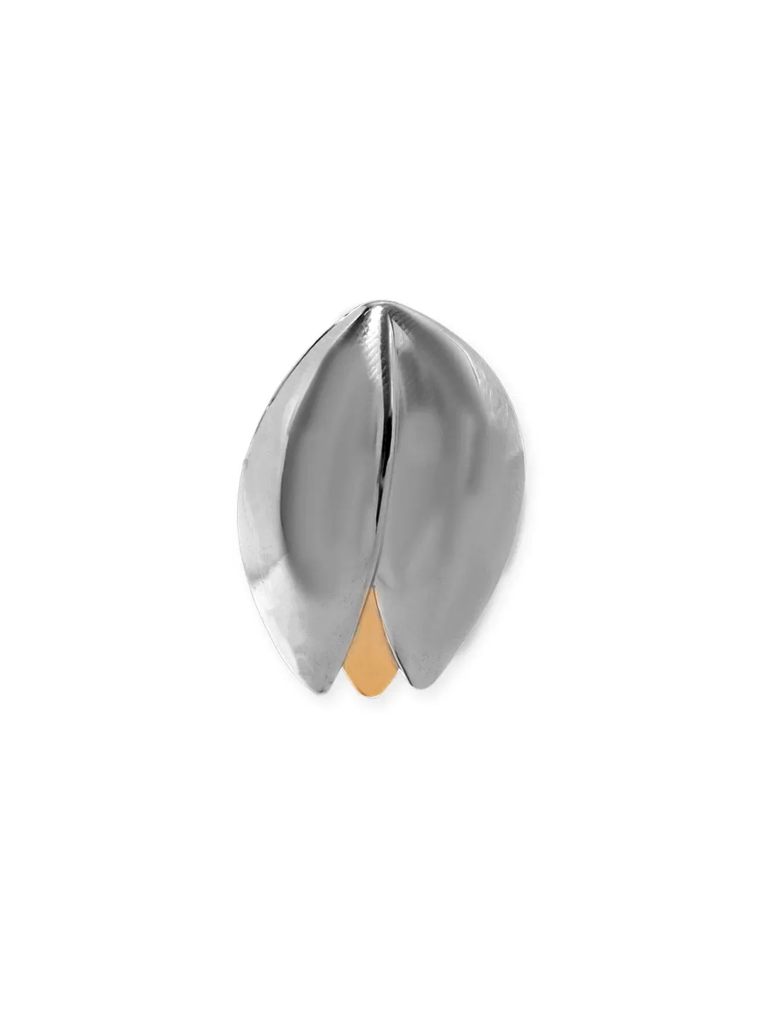 Rubans Voguish Nature's Whispers: Silver Tone Leaf Pattern Earrings