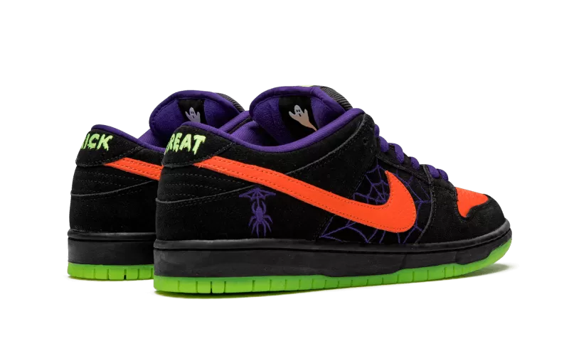 SB Dunk Low "Night of Mischief"