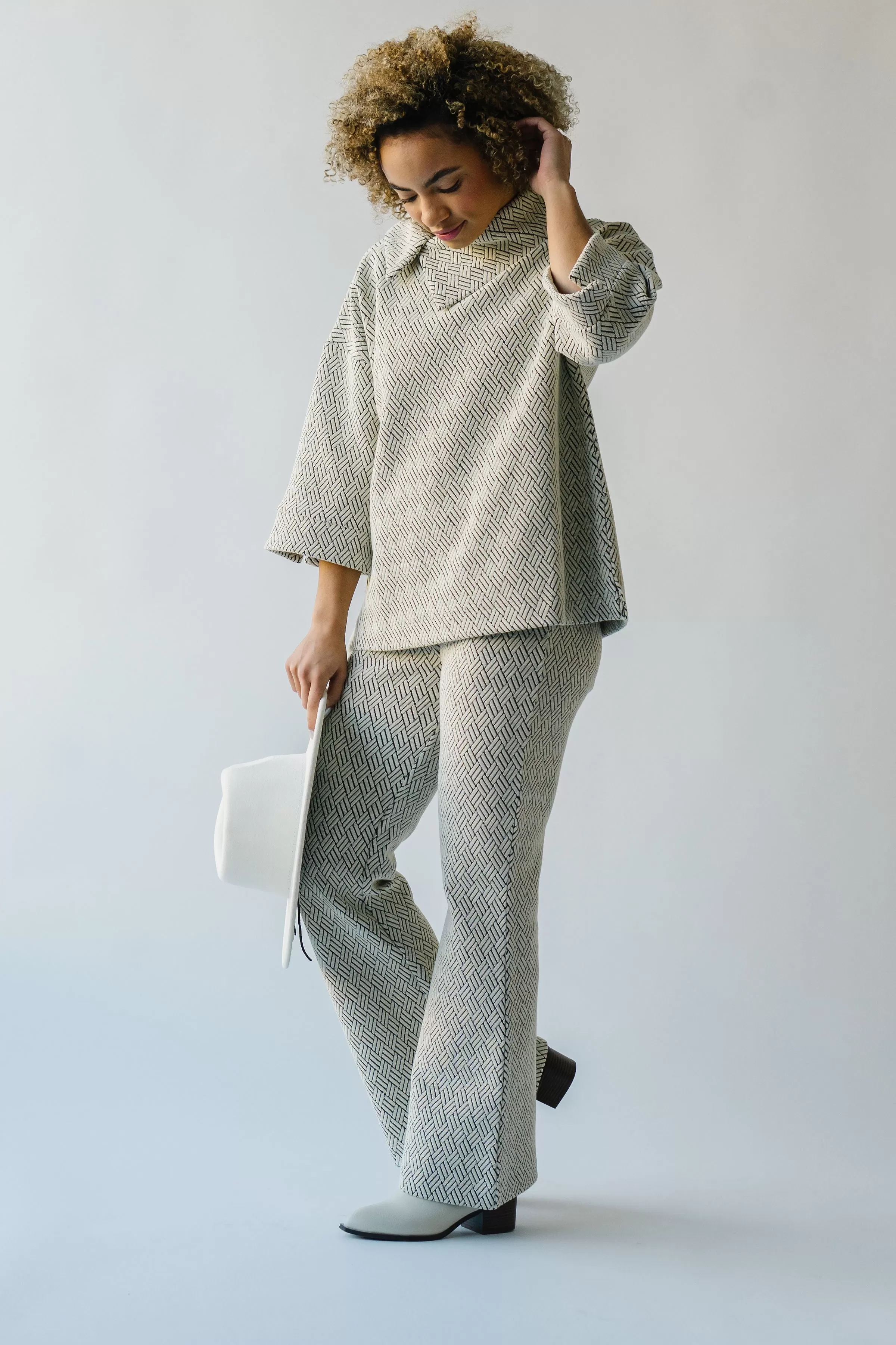 The Pugh Wide Leg Pant in Patterned Grey