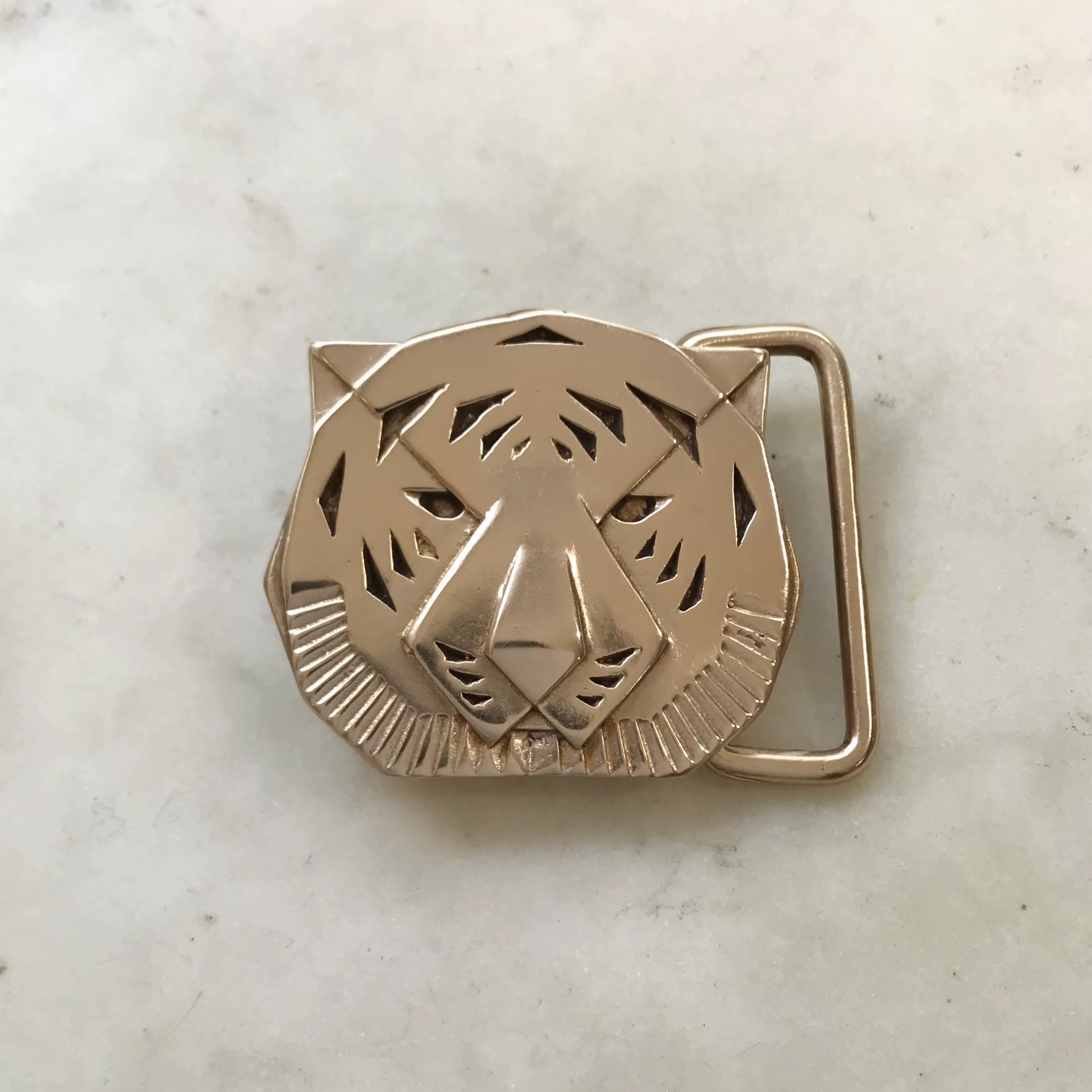 TIGER BELT BUCKLE