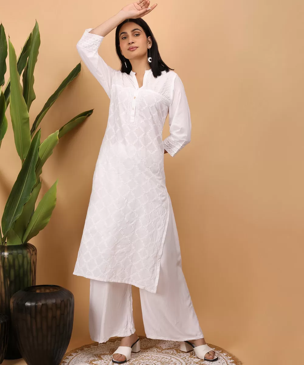 White cotton hane embroidered chikankari kurti